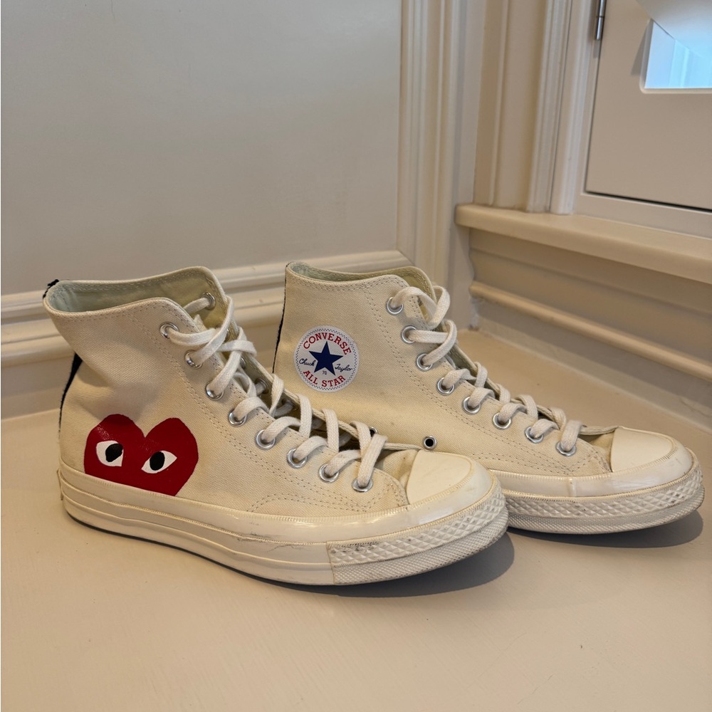 Comme des Garcons PLAY White Sneakers with Red Heart